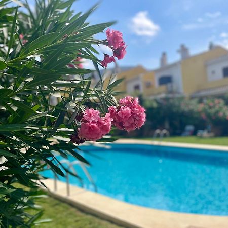 El Casa Kama Apartment Denia Luaran gambar
