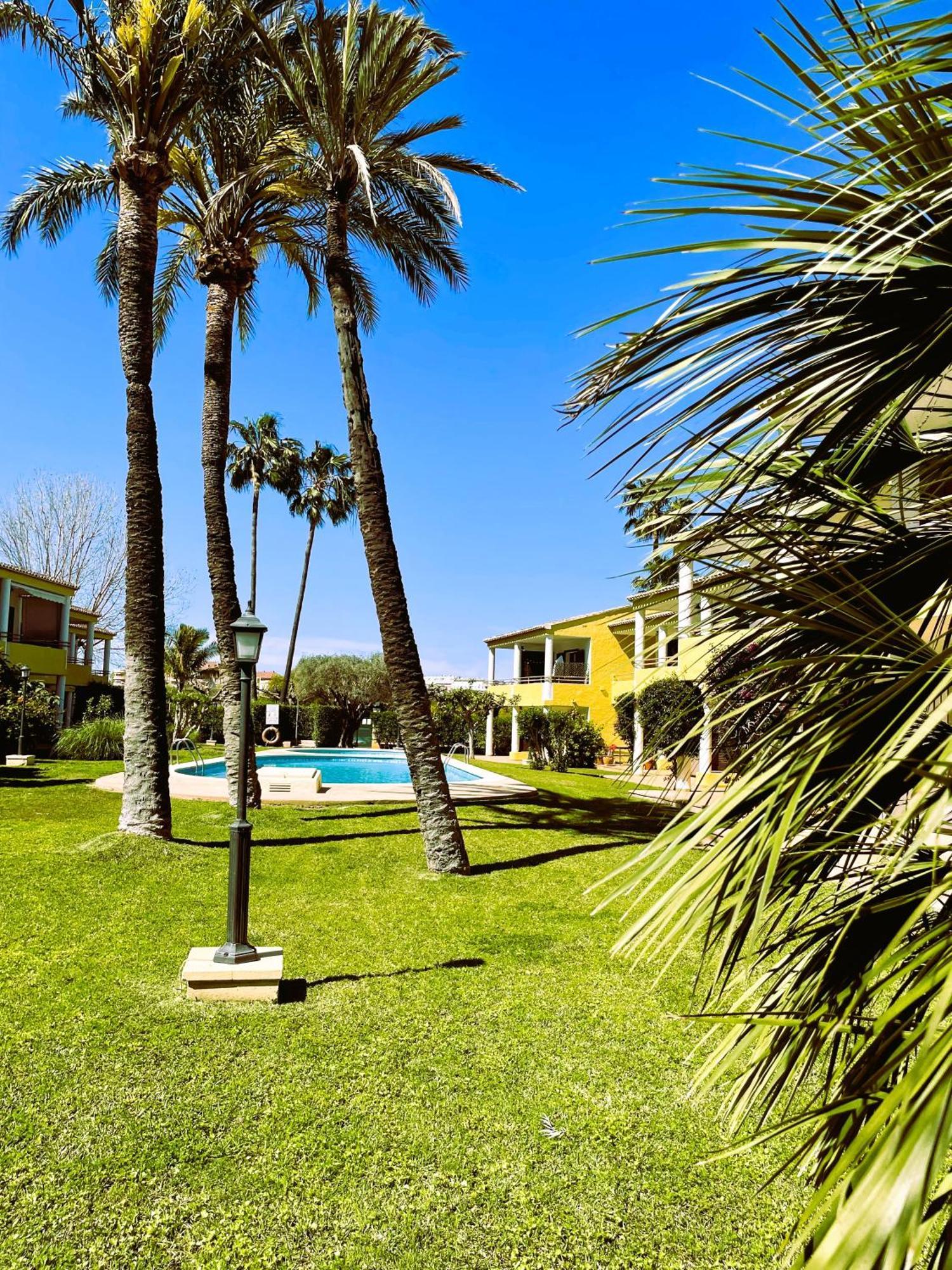El Casa Kama Apartment Denia Luaran gambar